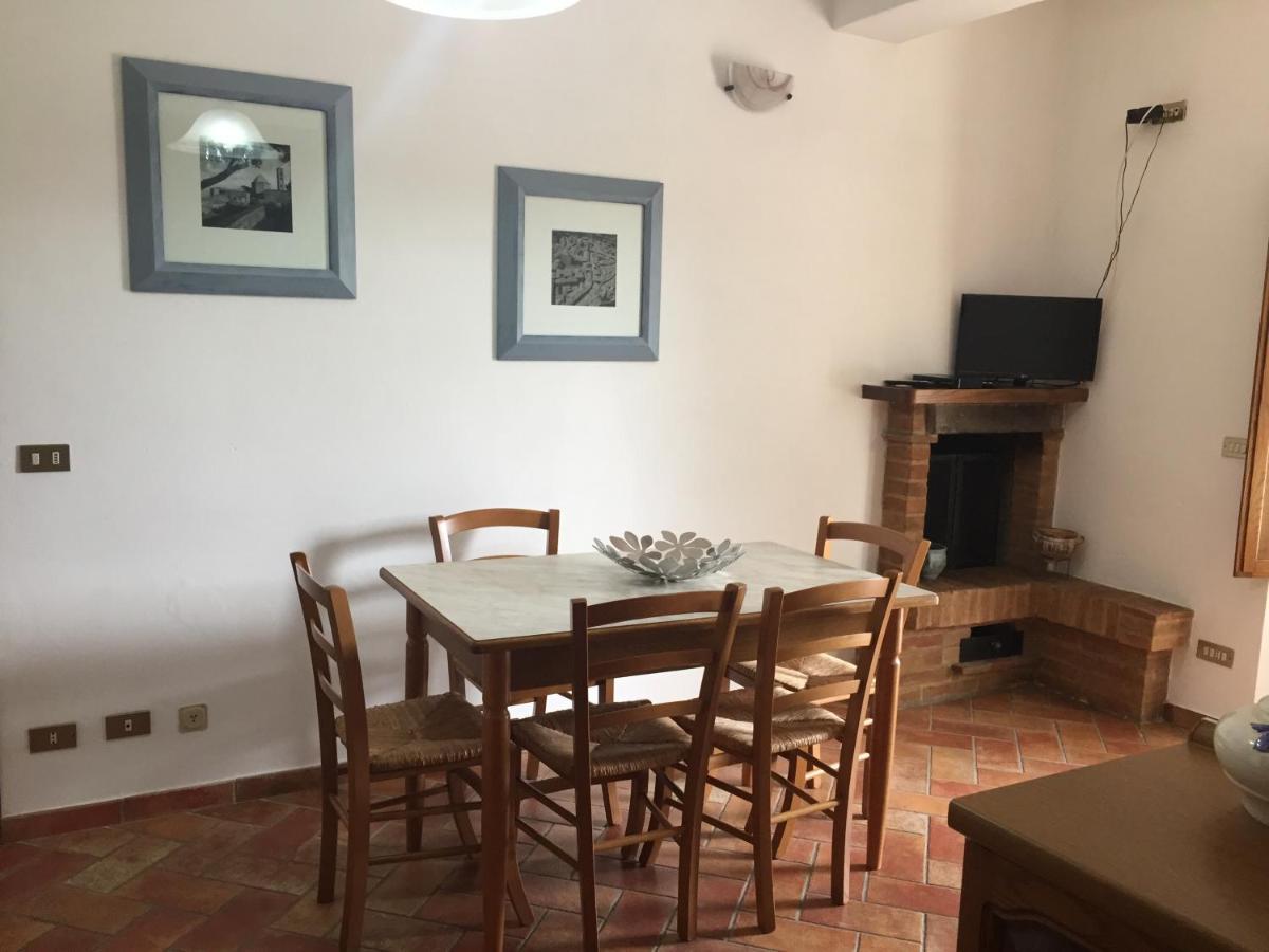 Agriturismo San Leone Volterra Luaran gambar